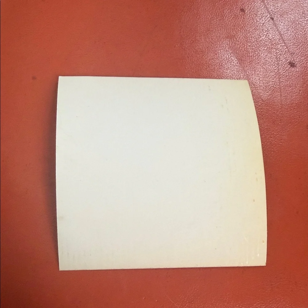 “The King” animatronic character from OG Chuck E. Cheese’s Pizza Time Theatre - Picture 3 of 3